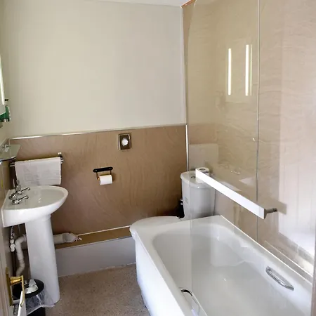 Otel The Black Bull 3*