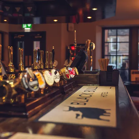 布莱克布尔酒店