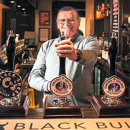 ホテル The Black Bull
