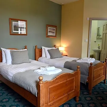 The Black Bull Hotel 3*