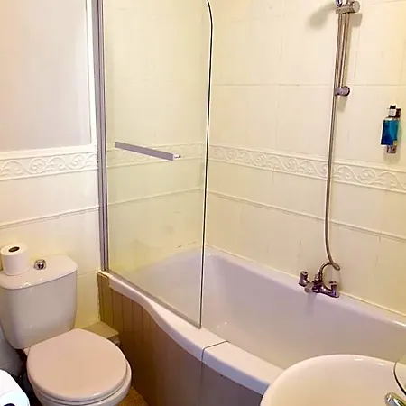 The Black Bull Hotel 3*
