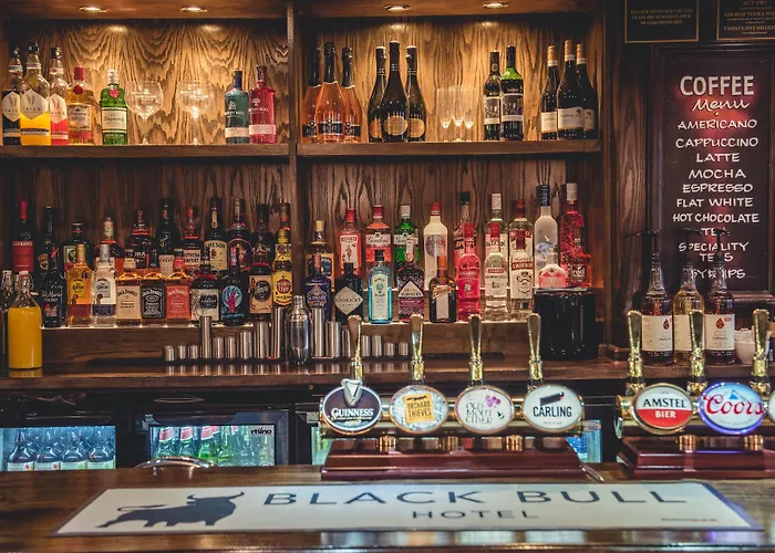 Black Bull Hotel 3*